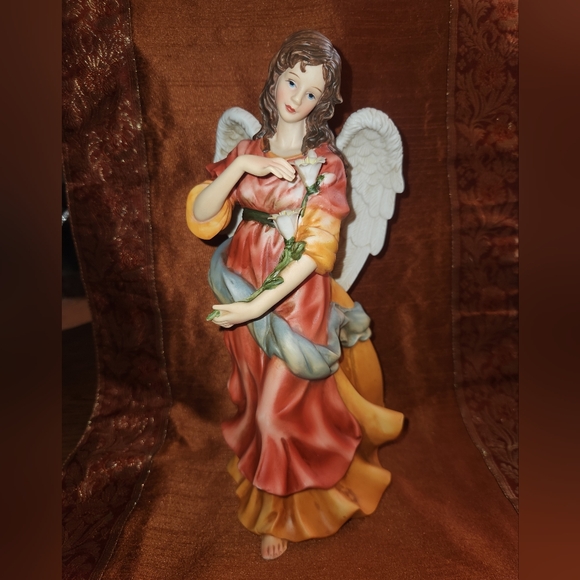 Colorful Angel Figurines - Picture 3 of 10